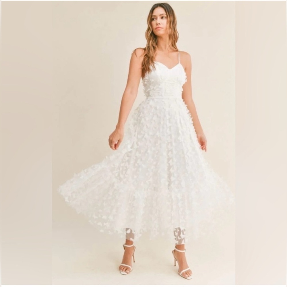 NWT Thirty Thirty LA Ivory Butterfly Dress - Midi - (Size Medium)